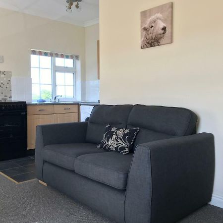 Апартаменты Moorhouse Farm Flat Телфорд Экстерьер фото